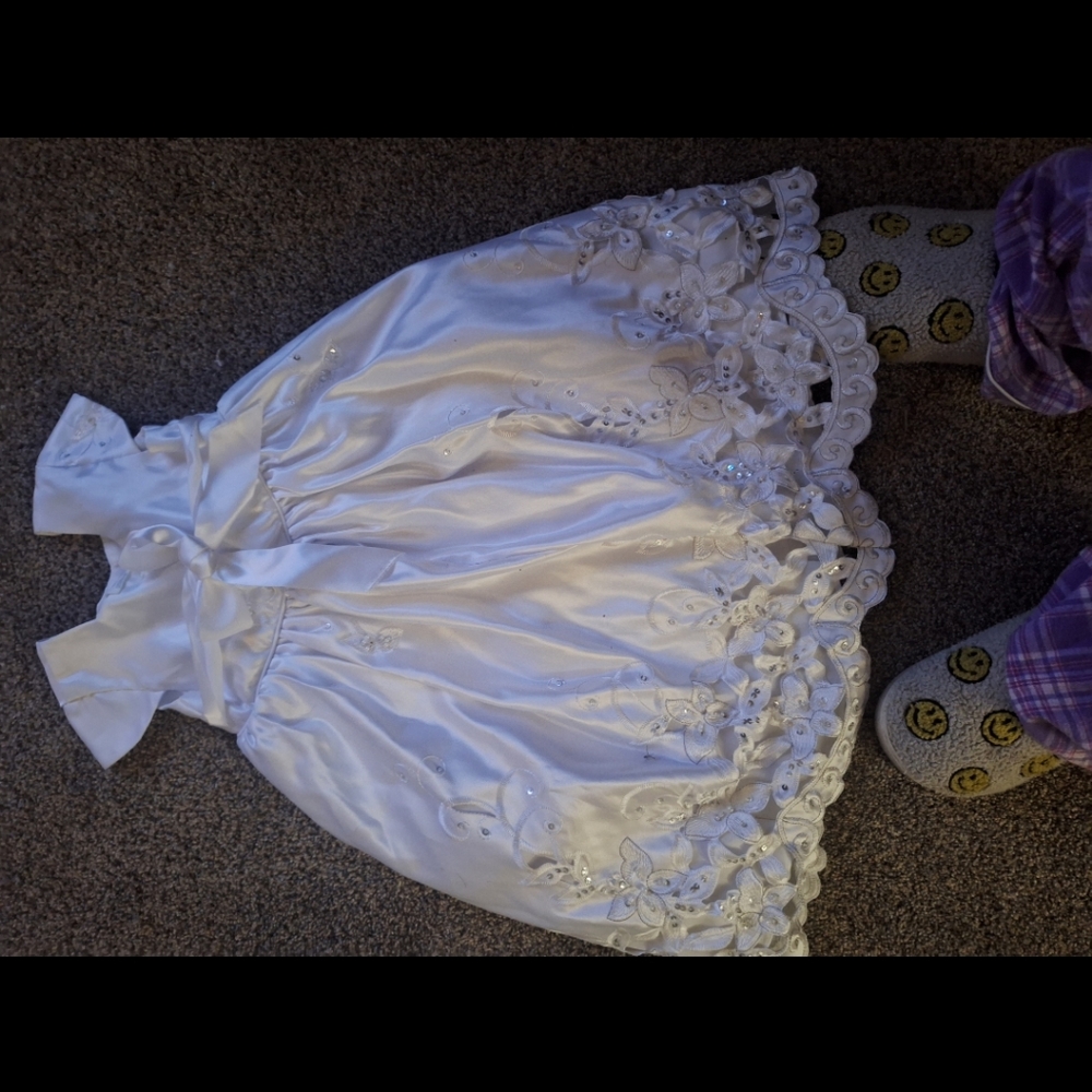 Mini Bride and Groom wedding outfits